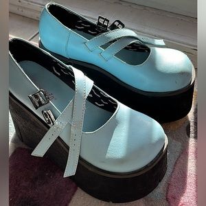 DEMONIA Kero-08 Size women’s 7 in blue good condition